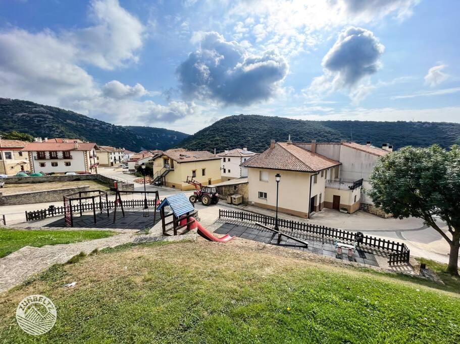 Casa Zunbeltz De 3 Habitaciones En Plena Montana Lezáun Екстериор снимка